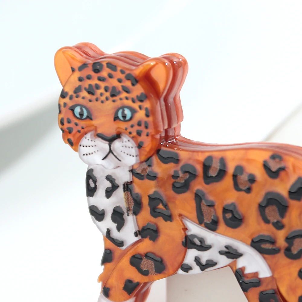 Niedliche Acryl-Cartoon-Leoparden-Broschen für Damen und Herren, Liebliche Tier-Panther-Splice-Anstecknadeln, Schmuck-Accessoire – Detail 6