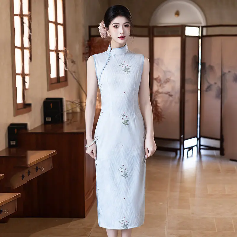 

Синее длинное ципао без рукавов в новом китайском стиле, улучшенная модель 2026 года для молодых женщин, летнее.