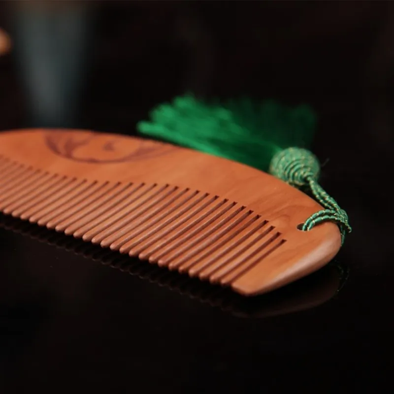 Peach Wood Comb Delicate Craftsmanship Carved Comb Double-Sided Comb Five Color Tassel For Daily Grooming Gifts For Friends And