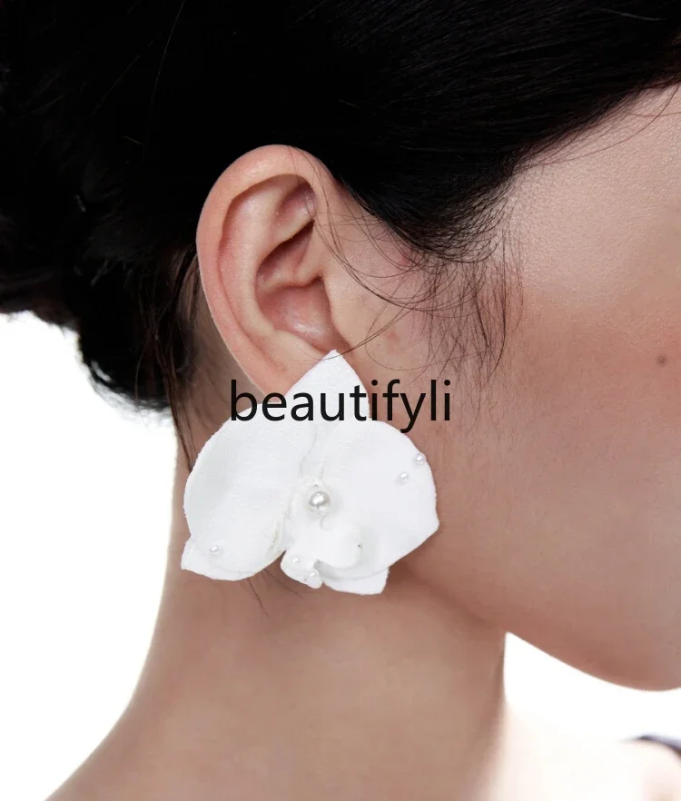 White Phalaenopsis Pearl Stud Earrings Fabric Acetic Acid Handmade Flower Earrings