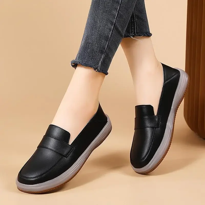 Women's Shoes Middle-Aged and Elderly Leather Pumps Spring Soft Bottom Moccasins Mom Shoes Moccasins Flat Loafers