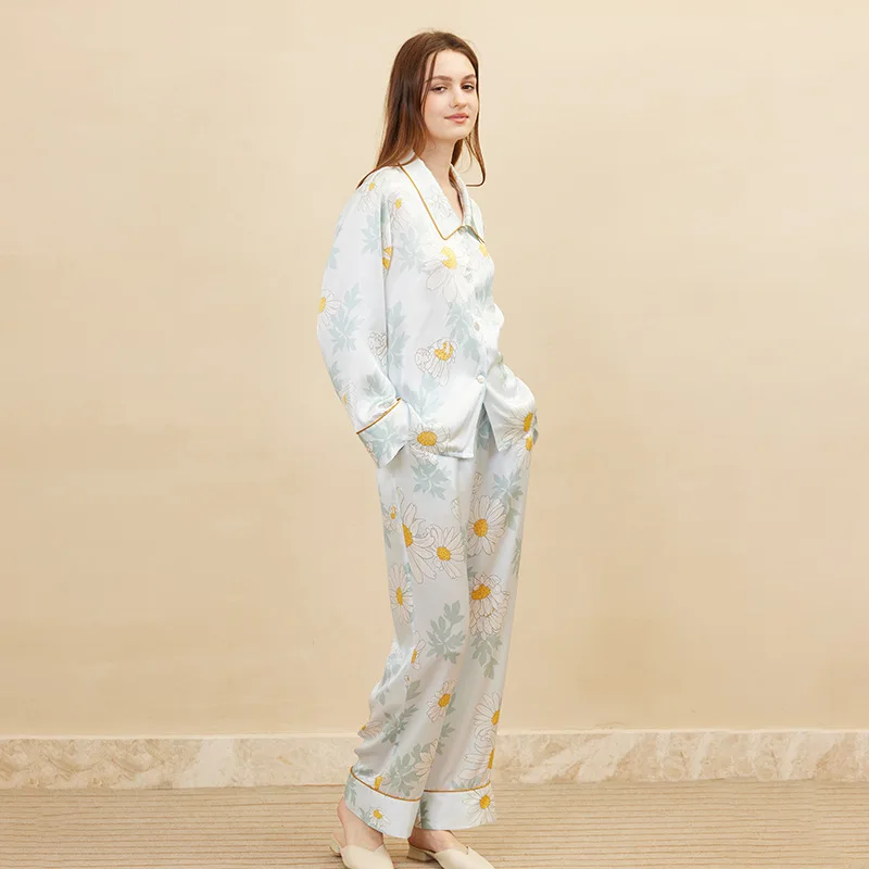 100% Mulberry Silk Sleepwear Pajamas Women Nightwear Pajama Sets Daisy Print Long Sleeve Trousers Set Autumn Casual Homewear