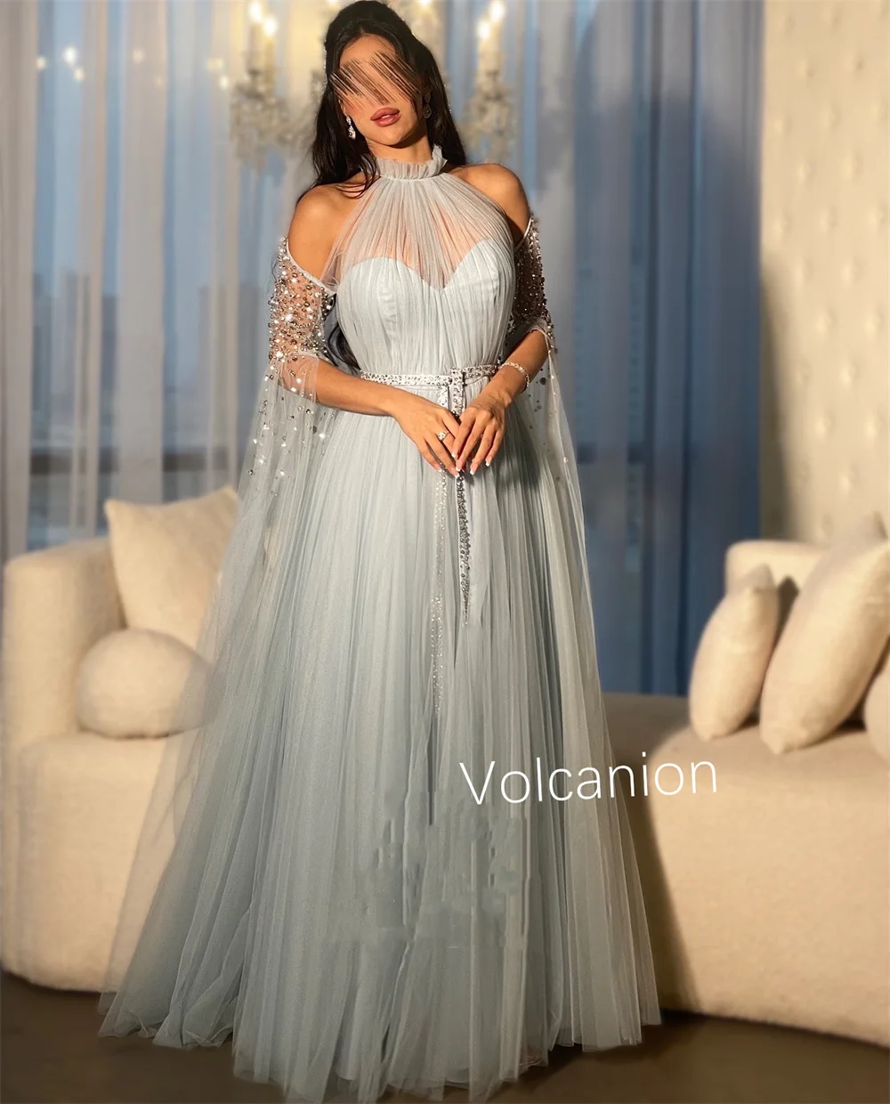 カスタマイズされたネットスパンコールプリーツAラインホルターロングドレスオーダーメイドの機会高品質