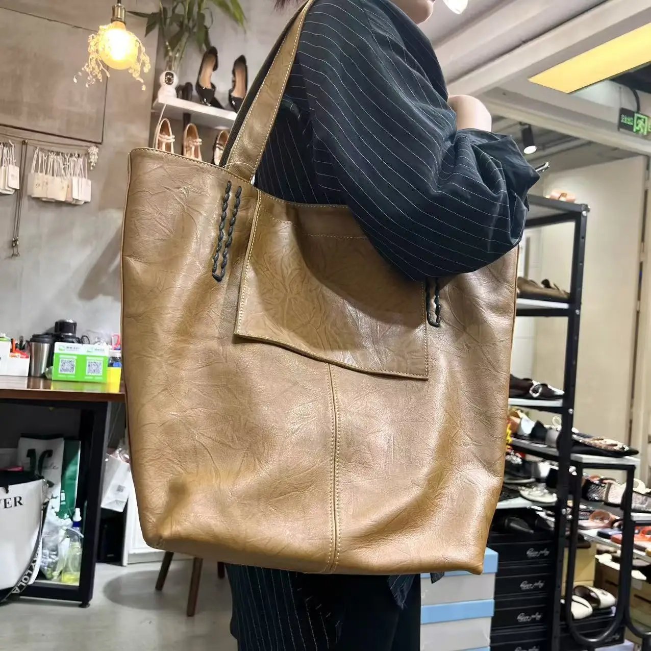 

Винтажная женская сумка-тоут из натуральной кожи, новая модная универсальная вместительная сумка для повседневного использования, сумка через плечо из натуральной кожи