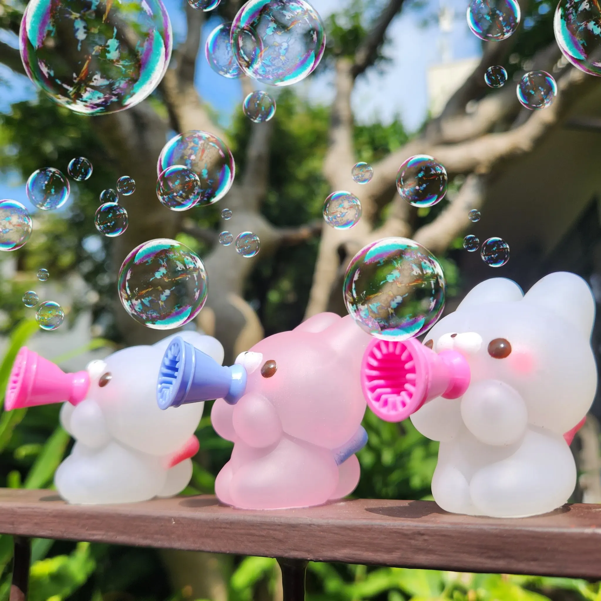 Yell world capsule toys Sukutto Tacchi-san ~Let's throw bubbles~ cute kawaii pink white bunny rabbit blowing bubbles figures