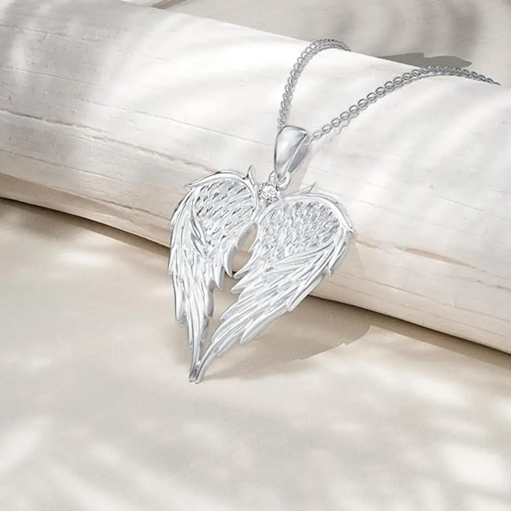 Fashionable and Smart Angel Wings Heart Shape Pendant Necklace Shining Rhinestone Decoration Children\'s New Trendy Necklace 2023