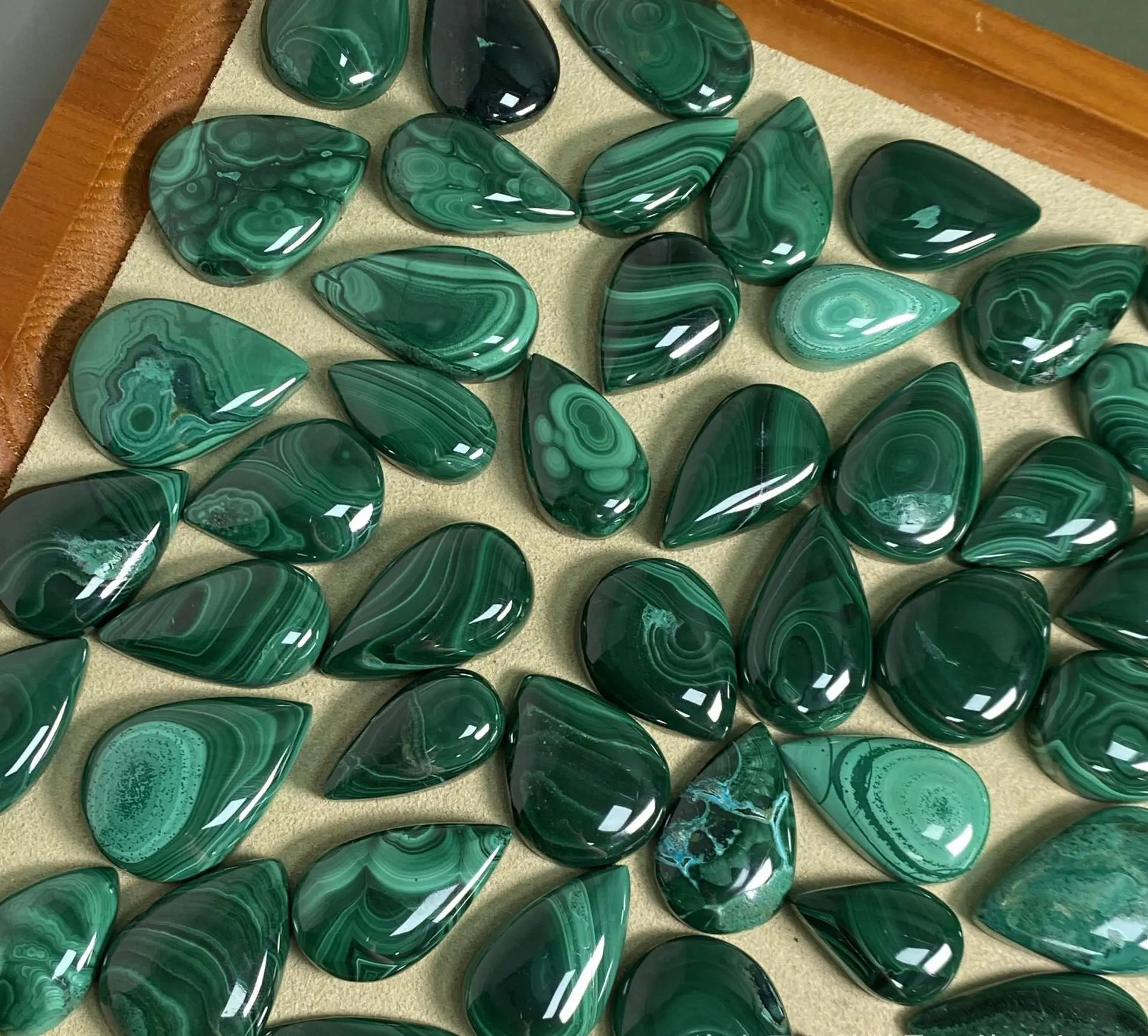 

Wholesale 10pcs/pack Natural Malachite Bead 23-33mm Pear Drop Gemstone Loose Stone Pendant Jewelry DIY