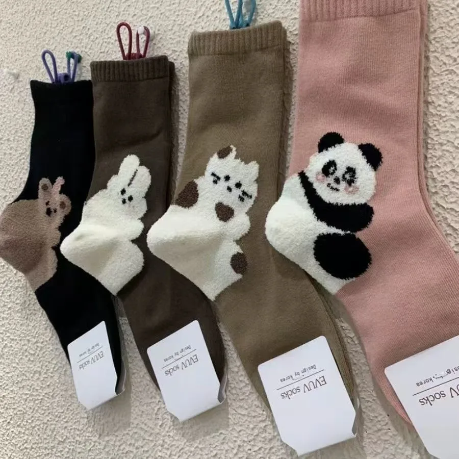 

4 Pairs Panda Women Sock Cute Mid Calf Warm Cotton Sock Comfortable Autumn and Winter Cartoon Animal Socks Couple Gifts