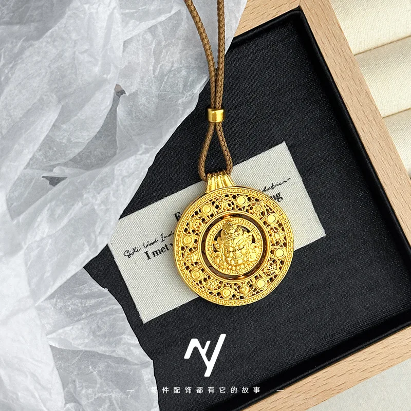 

True Gold 999 Design Sense, God of Wealth Rotating Eight Treasures Compass, Sand gold pendant necklace for couple