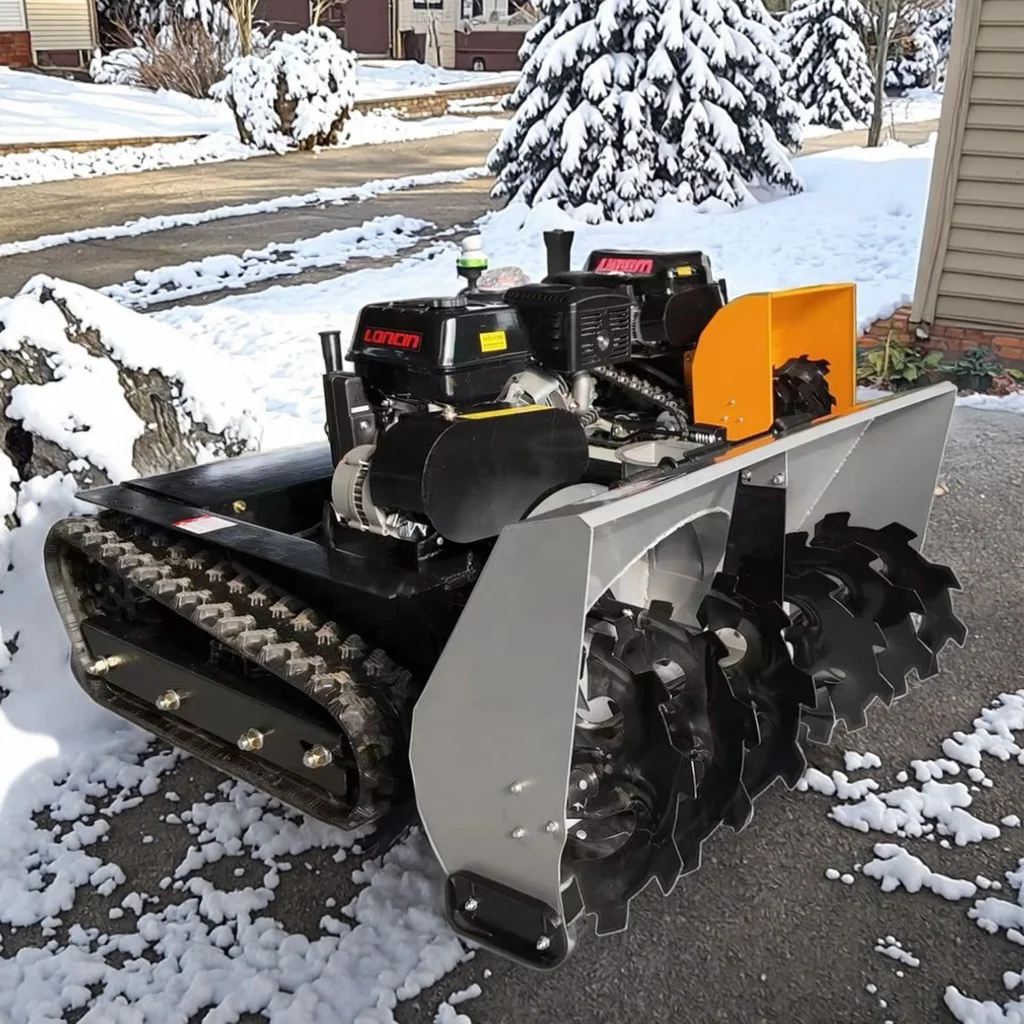 China Manufacturer Direct Sales Remote Control Tracked Snow Thrower with Engine Bearing Gear Core Components