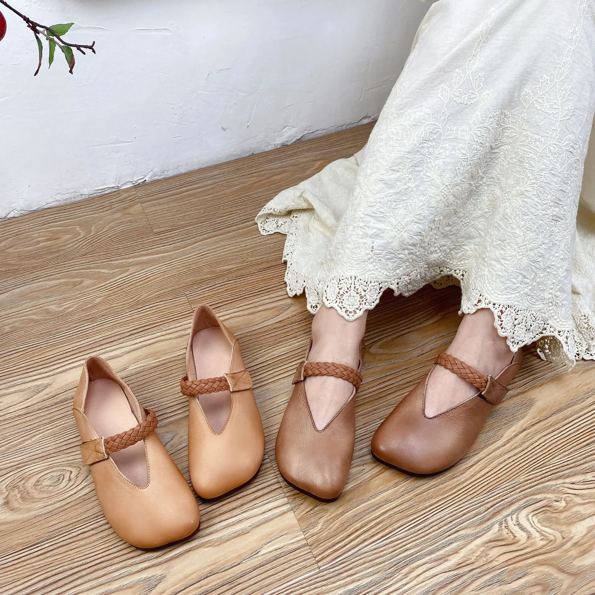 Careaymade-Genuine Leather  Low cut Natural Leather Daily Cowhide Solid Color Flat Heel Round Head Spot Soft Sole Single Shoes