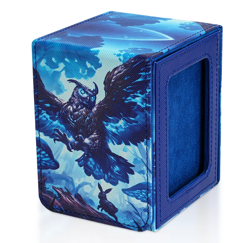 Kartenbox für Karten mit Musteraufdruck und Sichtfenster, fasst 100+ doppelt umhüllte Karten, PU-Leder-Kartenbox passend für TCG-Karten