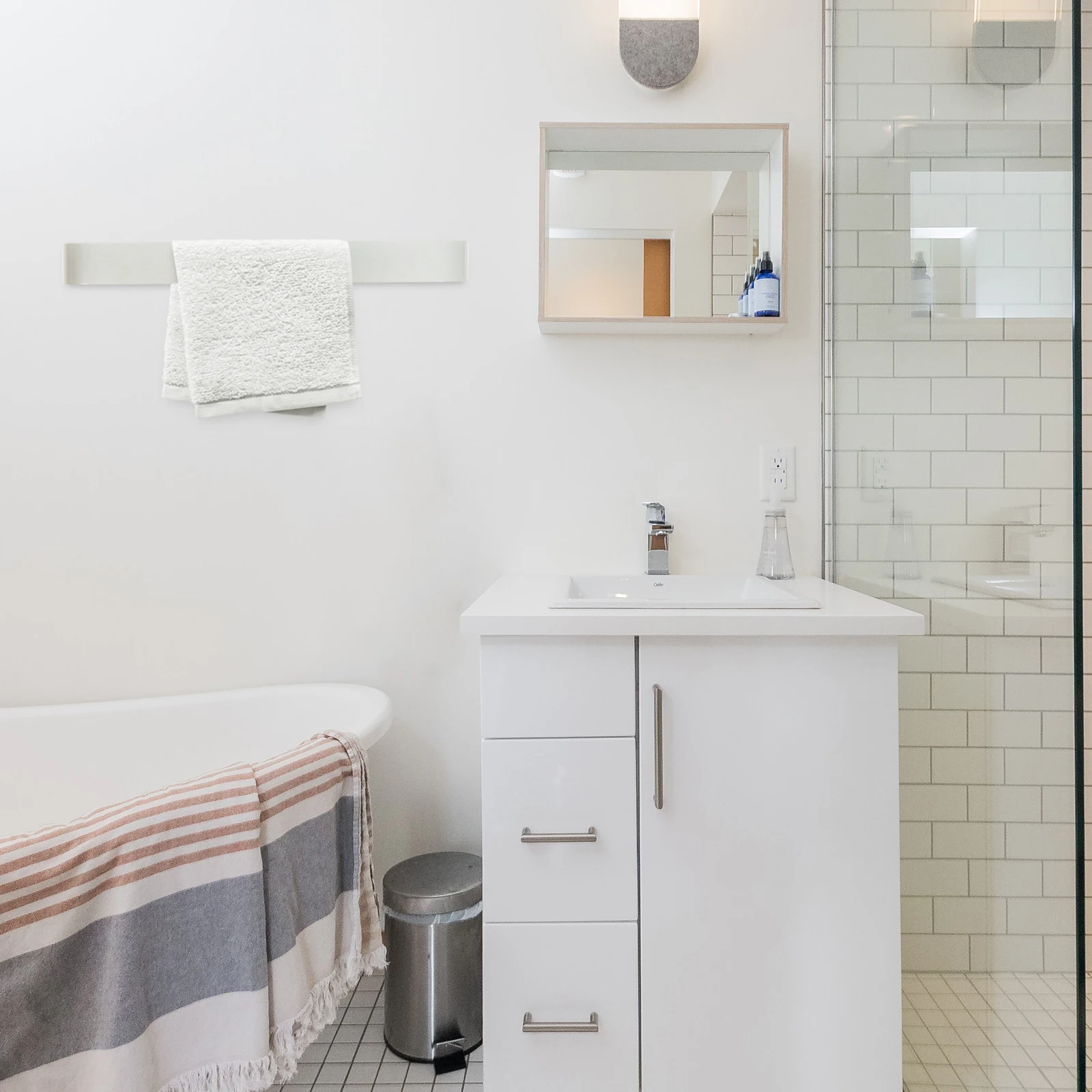 سبائك الألومنيوم حامل أرفف الحمام المنظم لكمة خالية منشفة بار شماعات متعددة الوظائف منشفة معدنية هوك رف للصغيرة