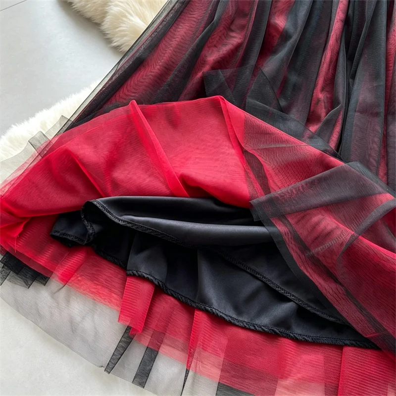 Damen Gothic Mehrschichtiger Tüll-Midirock mit Hoher Taille, A-Linie Mesh-Swingrock, Vintage Schwarz-Roter Tüllrock für Abendpartys – Detail 8