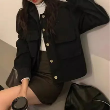 Retro Coat Women's Loose Autumn 2025 Short Tooling Long Sleeve Jacket Thin Casual Jacket