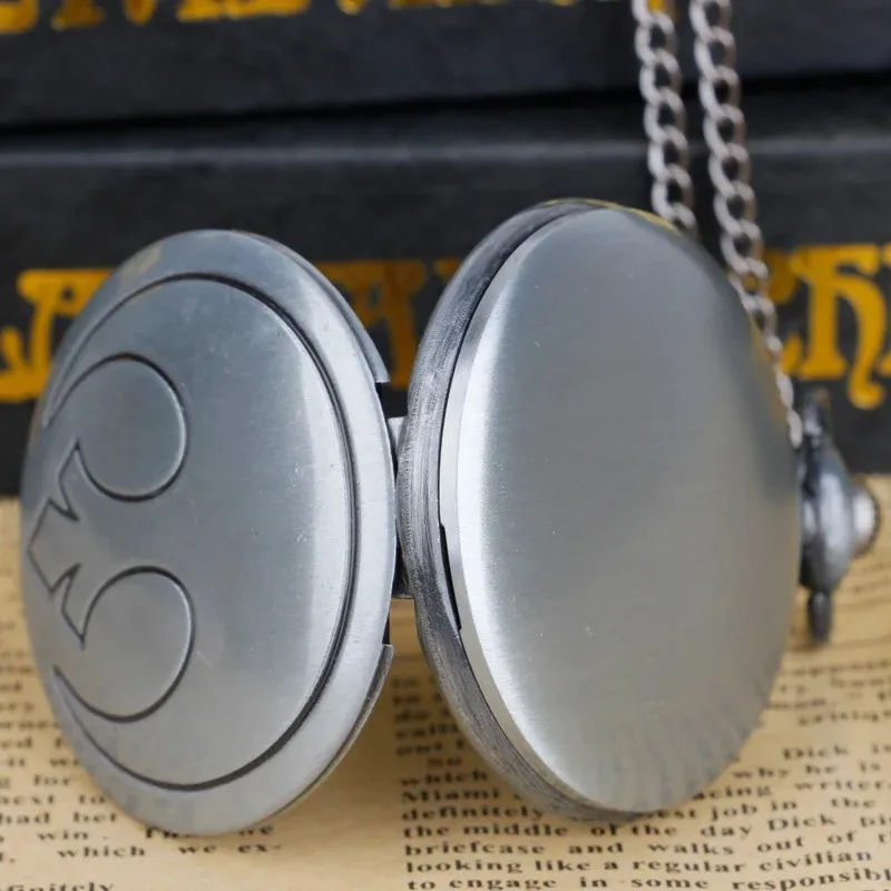 크리 에이 티브 빈티지 실버 단순 석영 주머니 시계 남여 Fob 시계 아날로그 펜던트 시계 여성 남성 선물