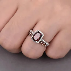 Huitan Creative 2Pc/Set Red Cubic Zirconia Rings Modern Graceful Finger Accessories Women Exquisite Ceremony Party Jewelry Set