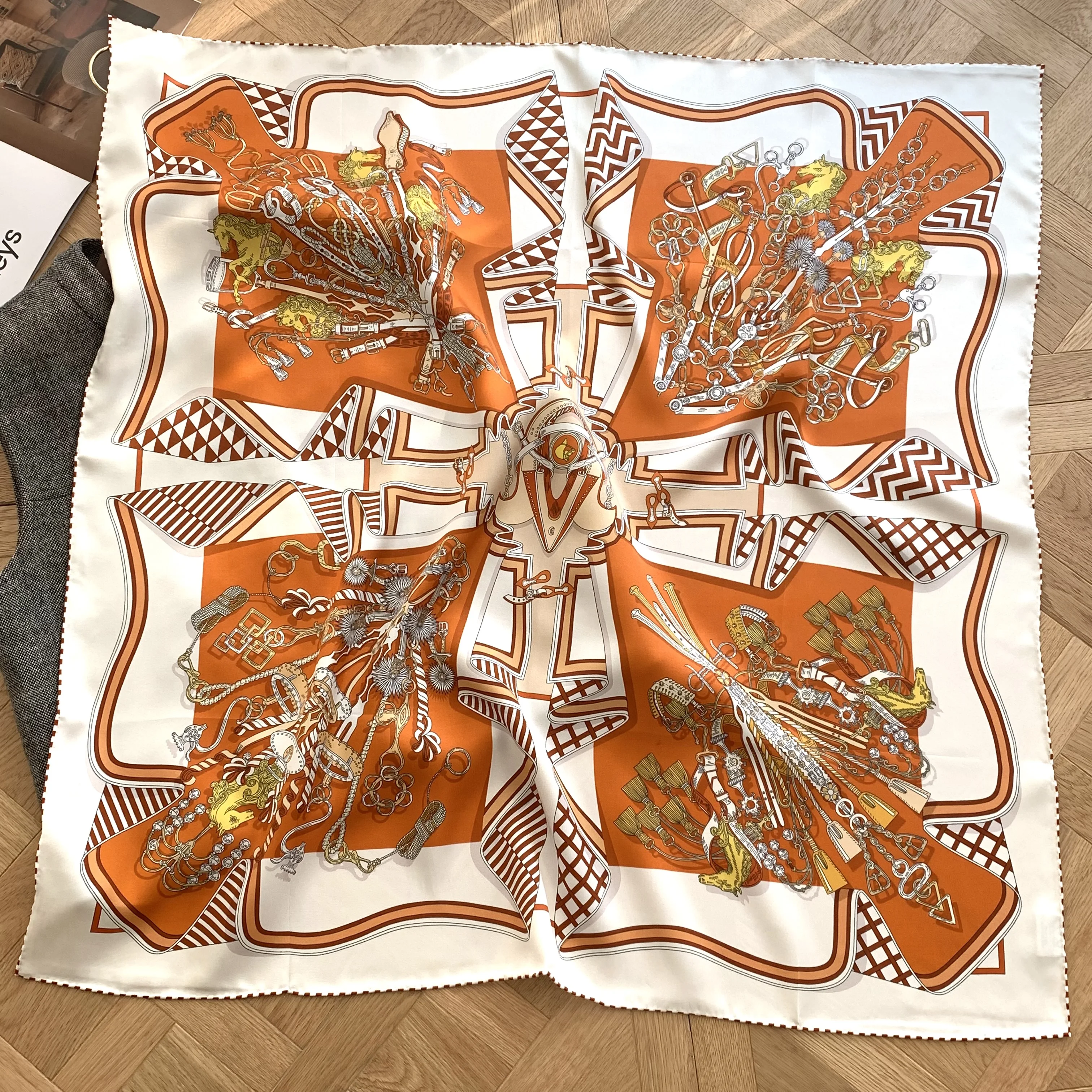 New Luxurious 90*90cm Fashion Silk Scarf Hair Brand Square Scarves Bandana Women Shawls Foulard Scarf Hijab Fashion Neckerchief