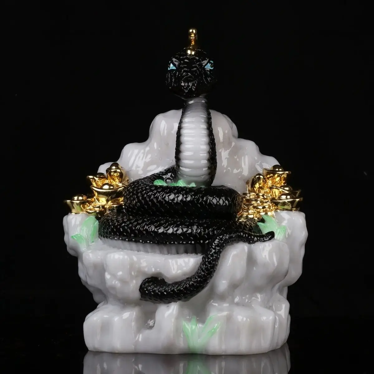 Black craftsmanship, quality assurance, Snake Fairy simulation, white marble lucky ornament ornament