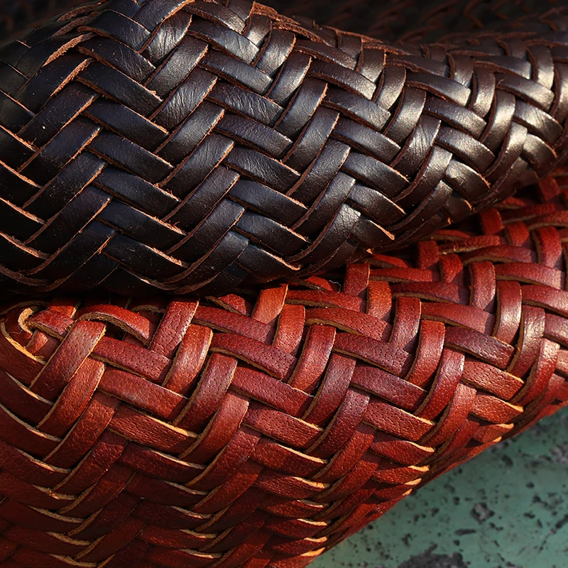 Bolso tipo cesta de piel de vaca francesa tejida para primavera y verano, bolso tejido de ratán, bolso retro informal de moda de gran capacidad para mujer