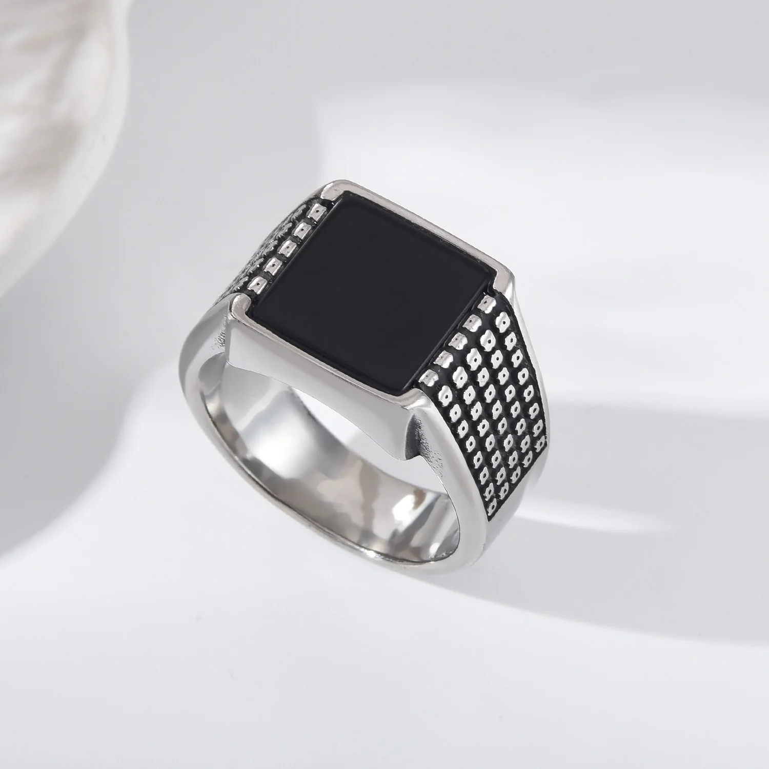 A3510 Men's/Women Trend High Quality 316LStainless Steel Multiple Colors Gemstone Style Onyx Golden Rings Jewelry