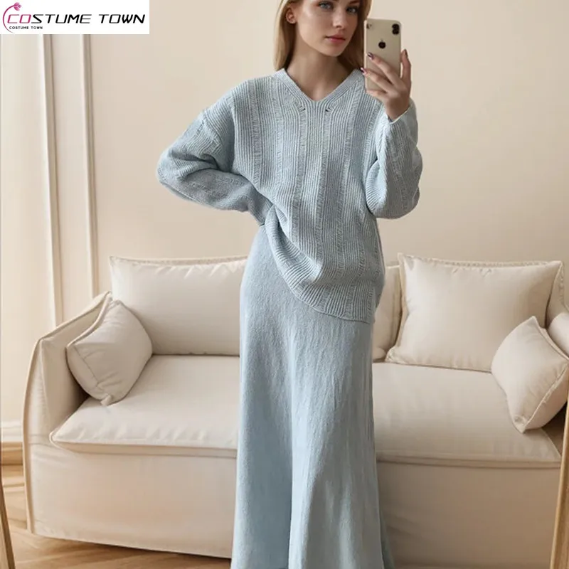 

Autumn and winter new European and American style loose women's round neck knitted sweater+fishtail skirt two-piece set