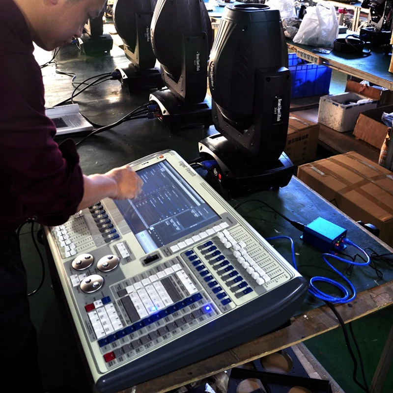 Двунаправленный контроллер локальной сети с интерфейсом интерфейса 1024, 3-контактный выход розетки Lan Earthnet/DMX Artnet, консоль с европейской вилкой