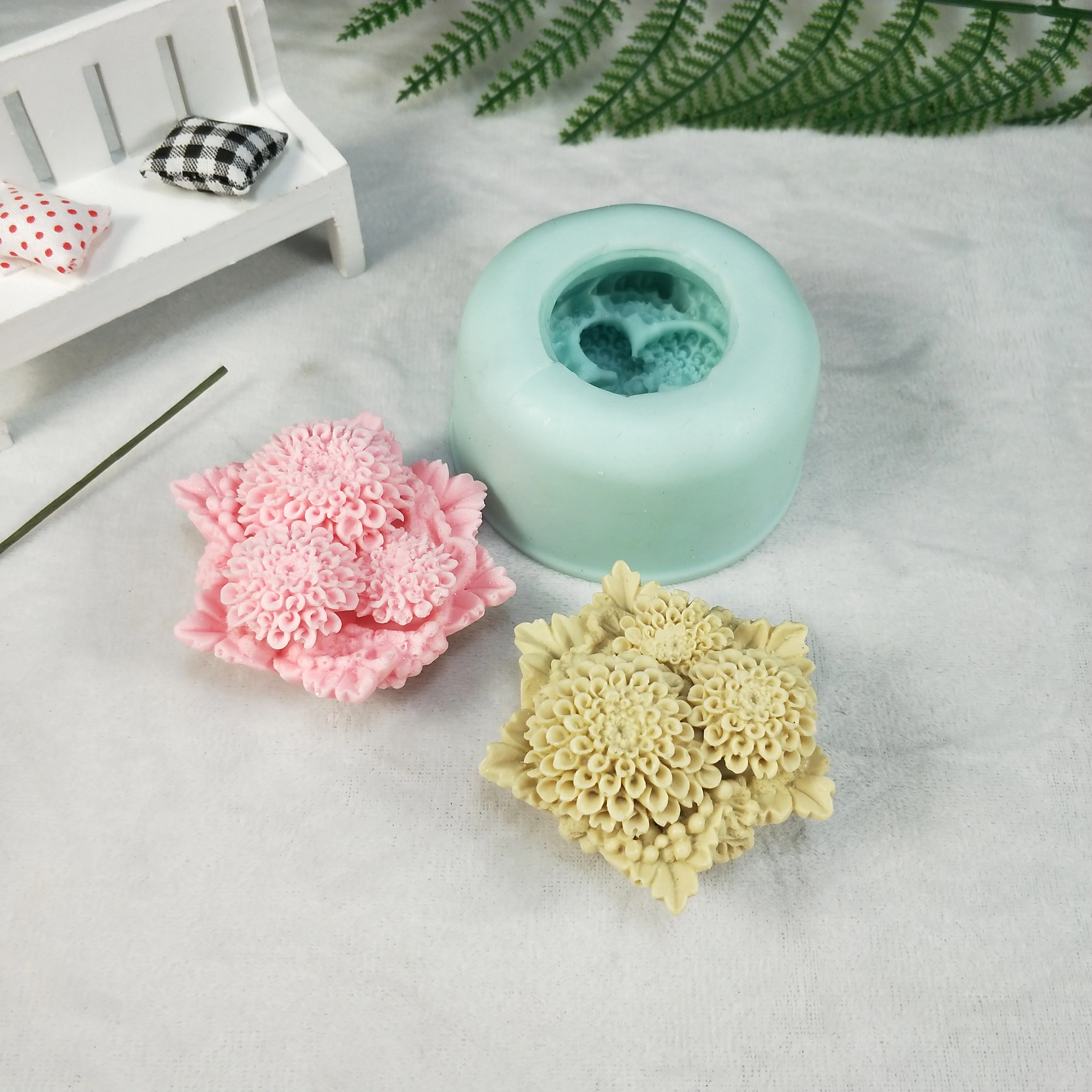 HC0206 PRZY Mold Silicone Flower Soap Molds Gypsum Chocolate Candle Candy Mold Bouquet Making Clay Resin Three Dahlia Flowers