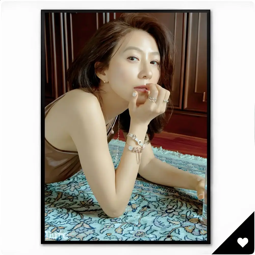 Actress Melodrama Actor K-Kim Hee Ae Poster Framed Wall Art Painting for Living Room Interior Decor and Gift Options