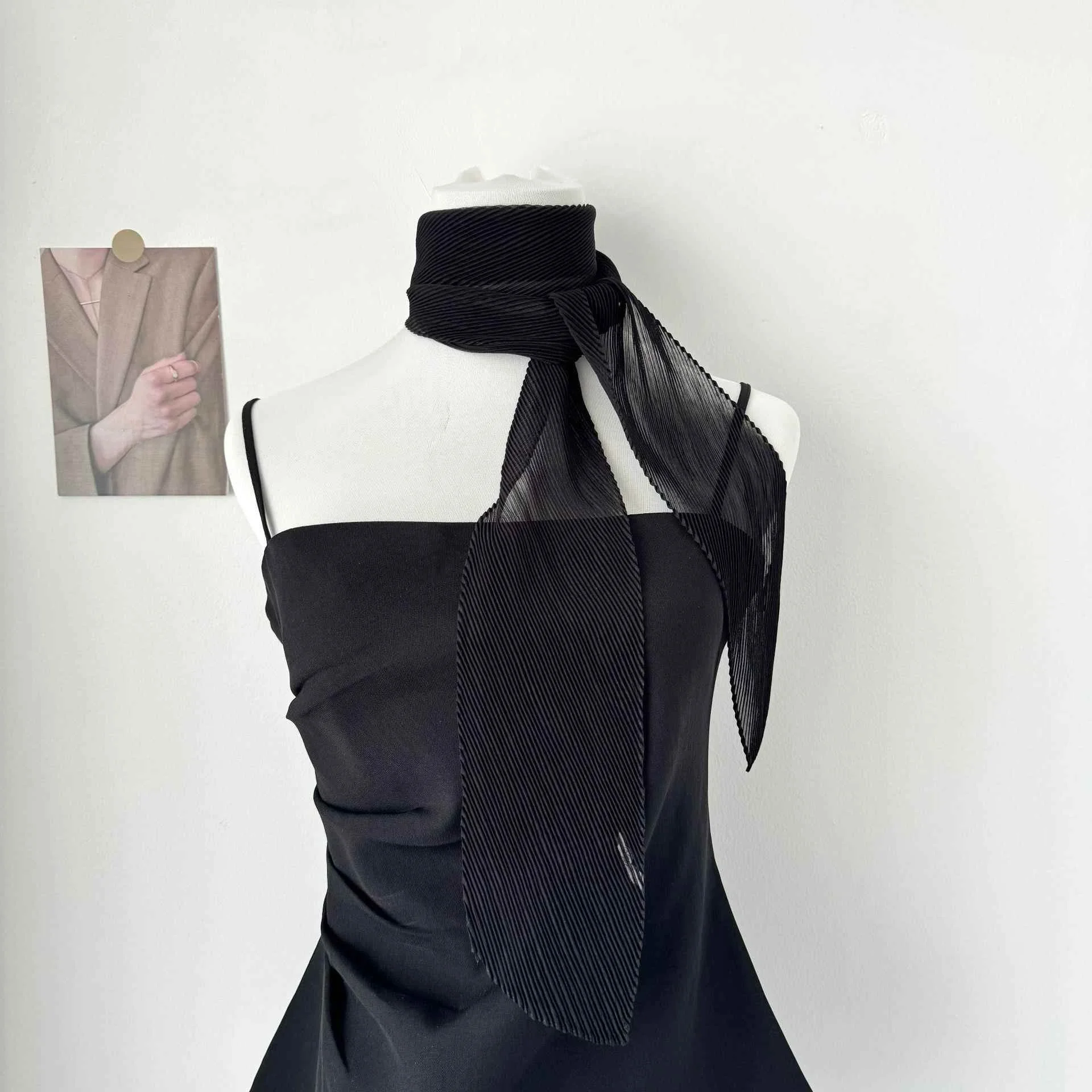 

Faionable Long Pure Color Scarf Women's Sle Spring Summer Trendy Hairband Multi-Functional Ne Protection Small Scarf Ko...