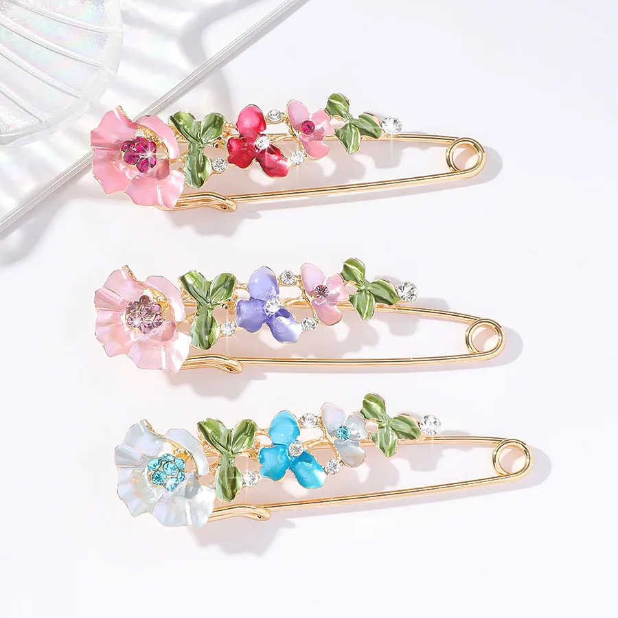 Fashionable, light luxury, personalized, oil dripping, diamond inlaid flower brooch, feminine temperament, brooch clothing