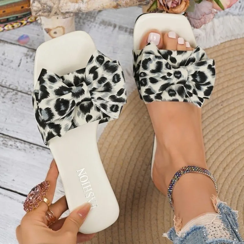 

New Women Platform Slippers Lightweight Wedge Sandals Fashion Beach Casual Slippers Outdoor Flat Women Shoes Home Slides Women