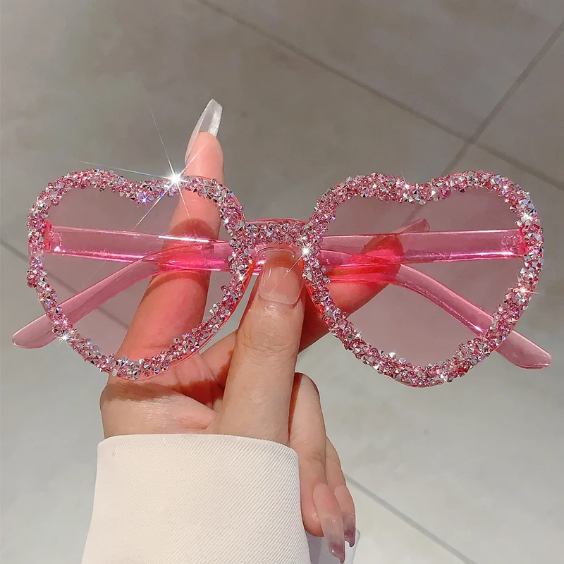 KAMMPT Fashion Brand Crystal Shiny Shades Women Stylish Heart Decor Trends Sunglasses Oversize Candy Color Beach Sun Glasses