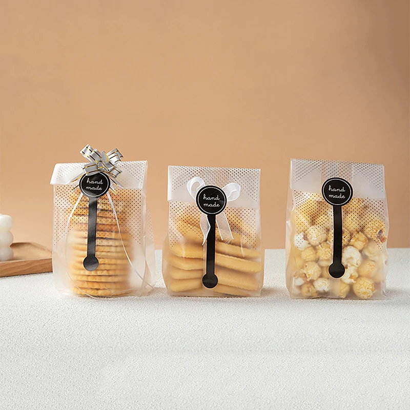 50 Adet Fırçalama Çanta Siyah Etiket Siyah Puantiyeli Opp Çanta Hediye Dekorasyon Parti Tatil Düğün Çerez Ambalaj Poşetleri