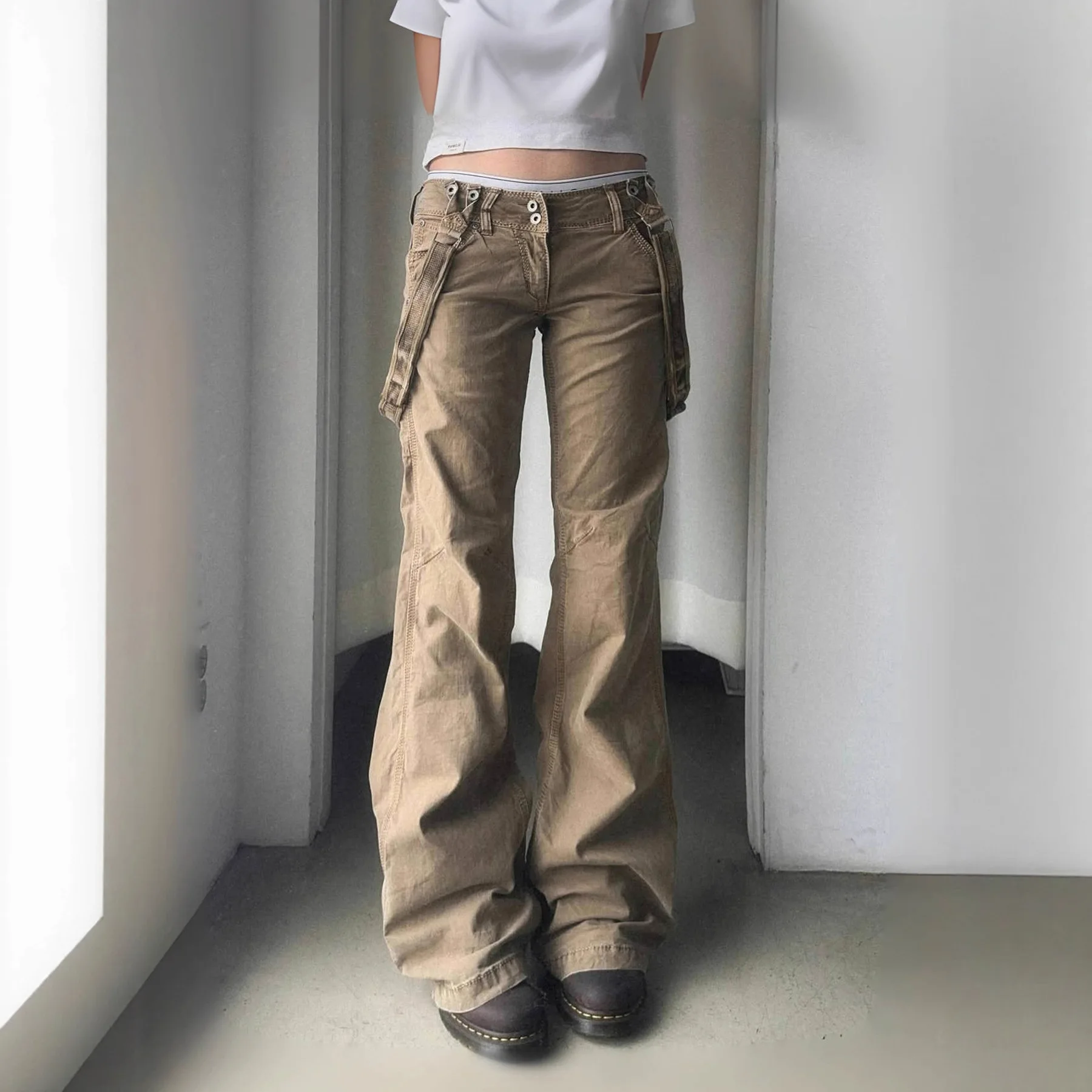 

Женские джинсы 2026: Весенние винтажные расклешенные джинсы-клеш с Y-образными подтяжками, низкой посадкой, в стиле стритвир, из денима