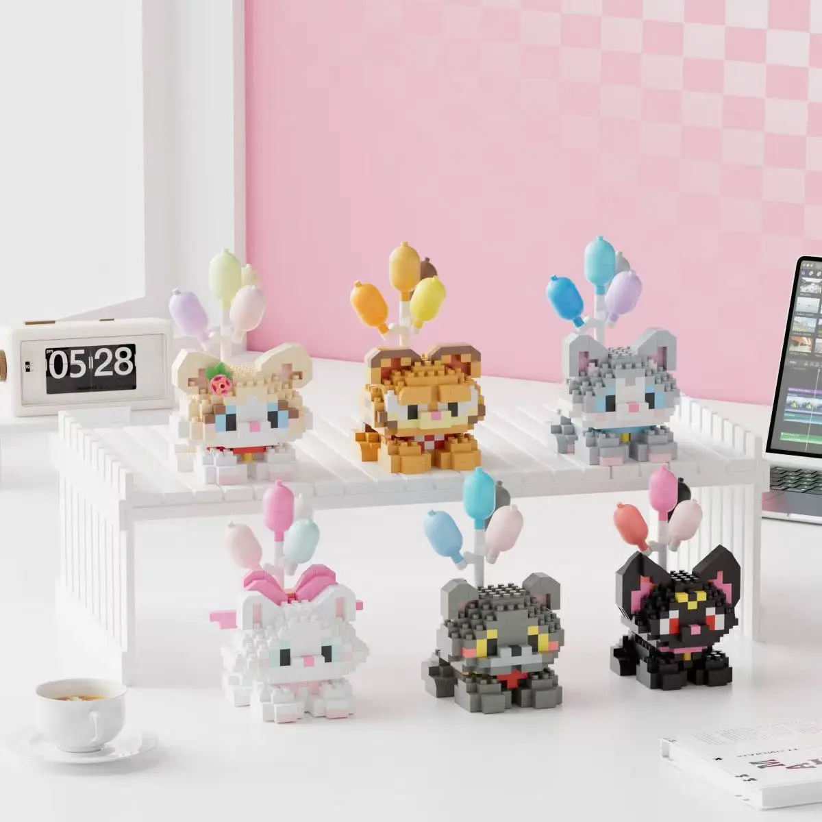 Cat Dog Micro Building Block Puzzle Animals Assembling Bricks Home Decoration Diy Toys for Children 6 to 12 Years Kids Girl Gift