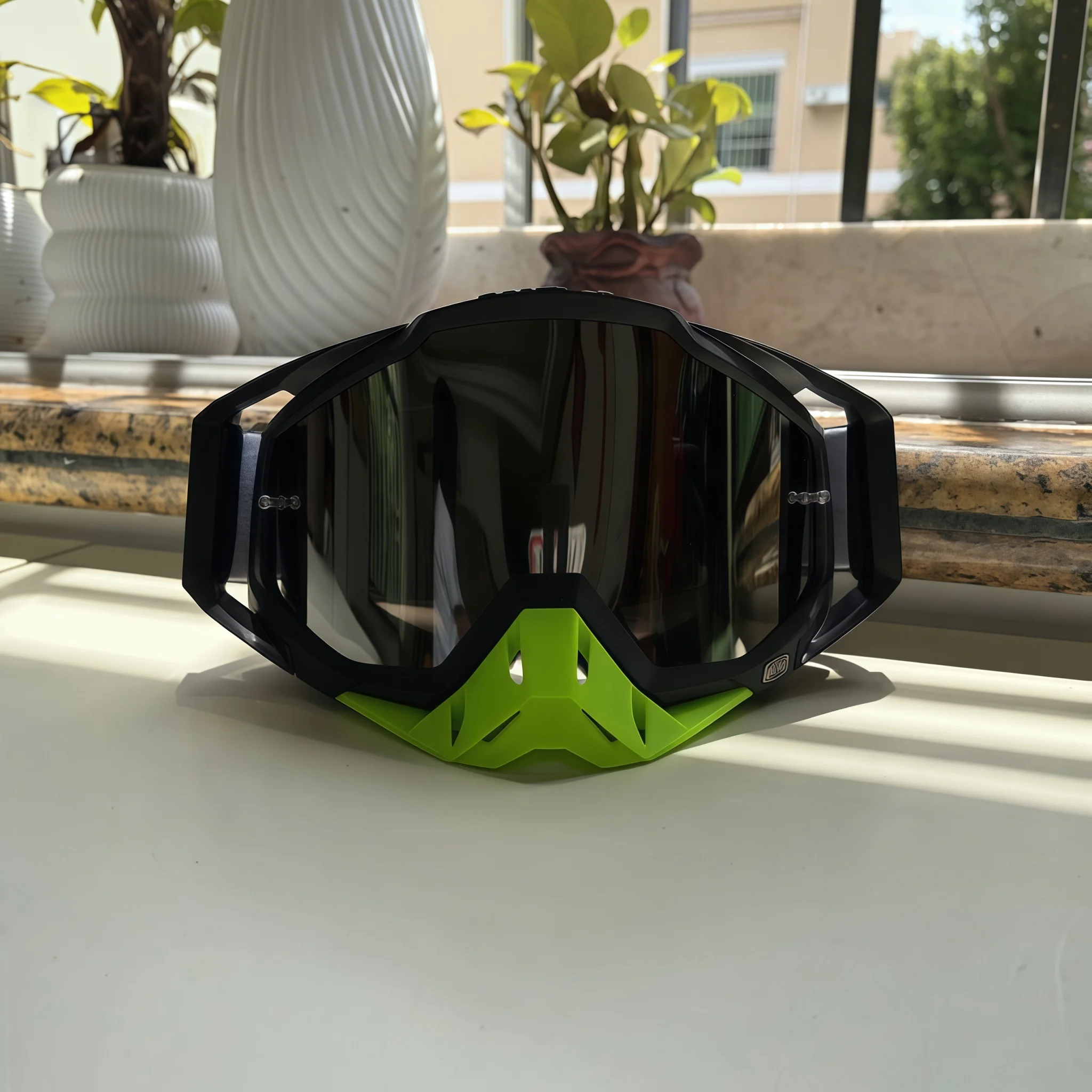 Outdoor Riding Goggles Multiple Colours Clear Revo Lens Dust Wind Protection Elastic Strap Helmet Compatible Goggles