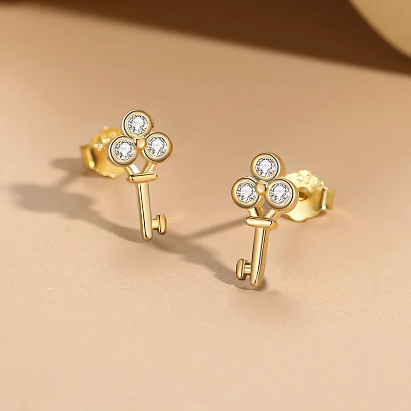 RYJU 925 Sterling Silver Exquisite Key Stud Earrings Silver Zircon Ear Studs for Women Fine Romantic Jewelry Elegant Party Gift