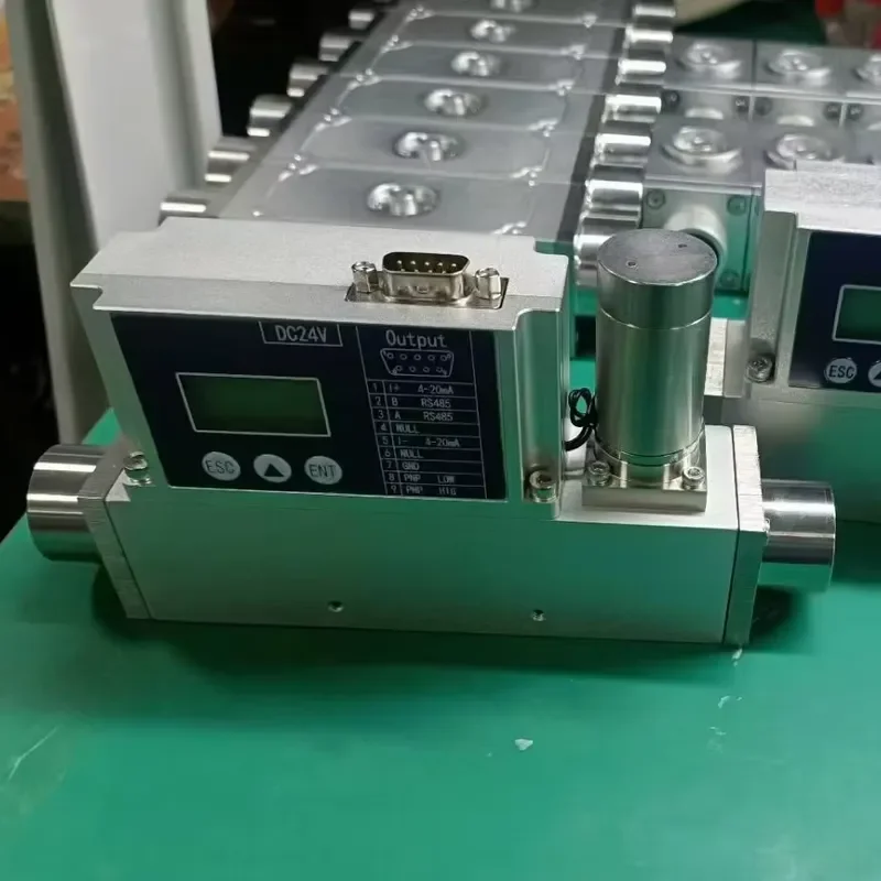 High Precision Automatic Thermal Mass Flow Controller With RS485 Output for Regulating Size