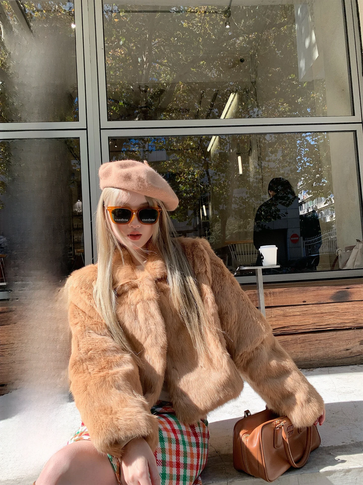 

i Color Collar Flip Fur Coat Women's New Sle 2025 Winter Fluffy Warm Top Casual Sle Long Sve ort Length Loose Fit