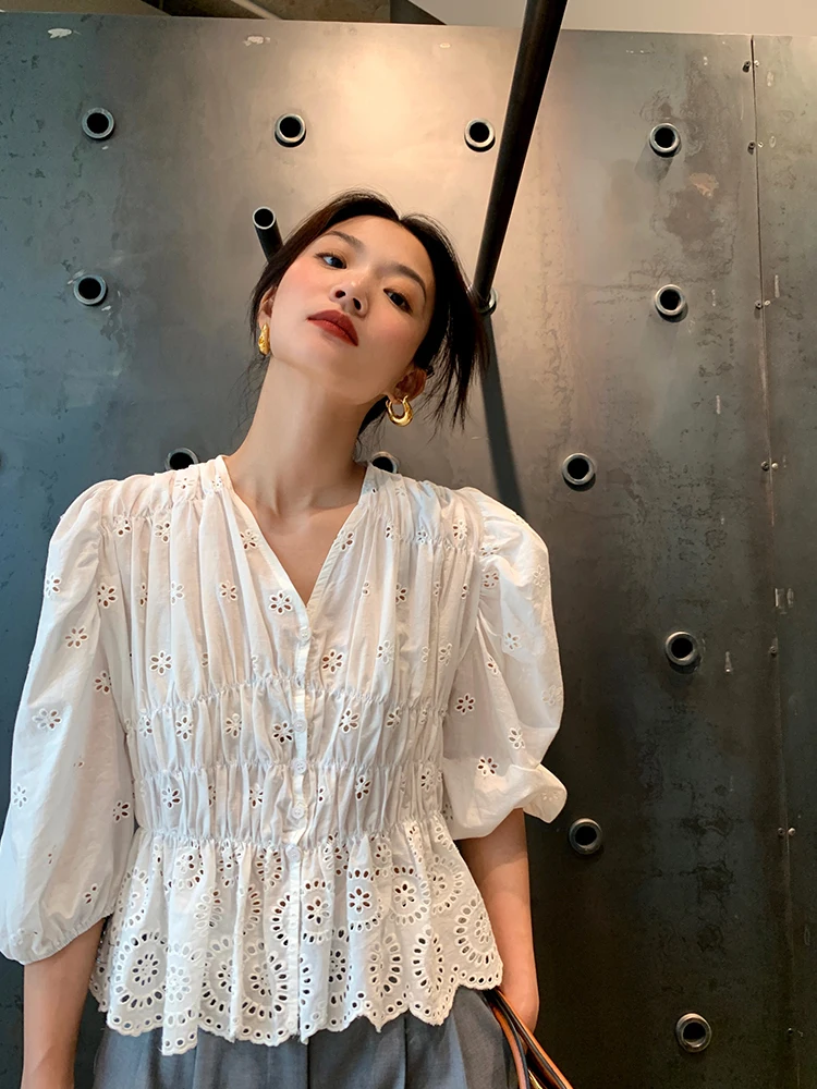 

White Lace Shirt Women's Slim Fit Summer New Style V-Neck Bubble Sleeve Transparent Cotton Commute Style Korean Version