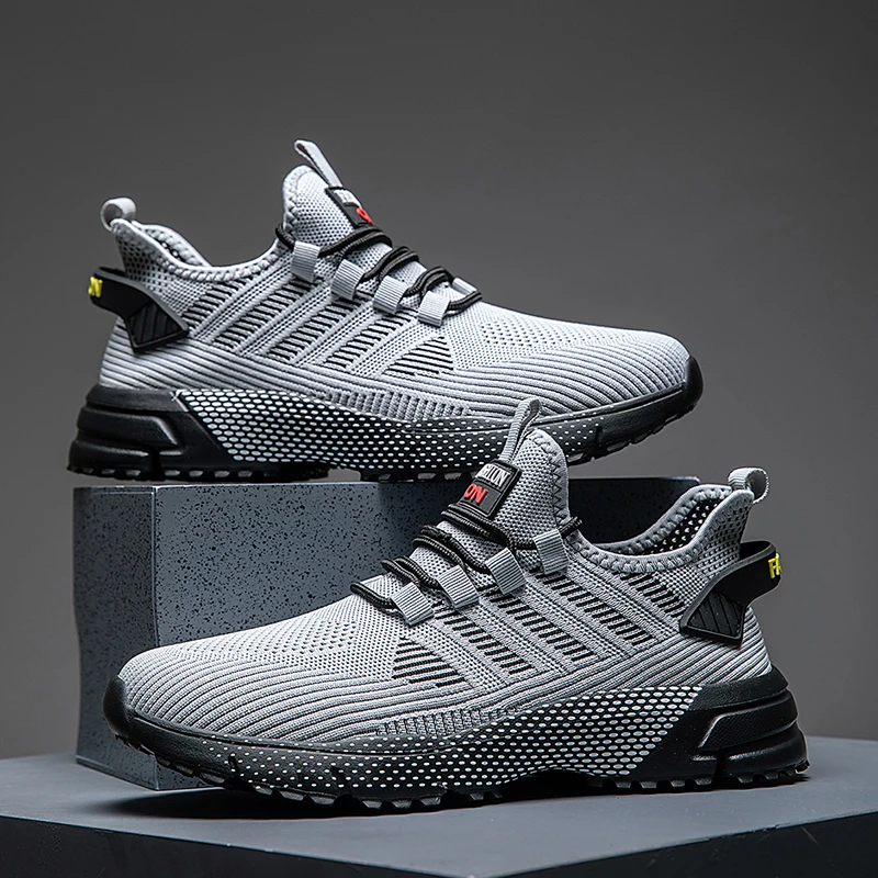 

New Men Summer Running Shoes Breathable Outdoor Sports Shoes Lightweight Sneakers for Men Comfortable Athletic Training Footwear