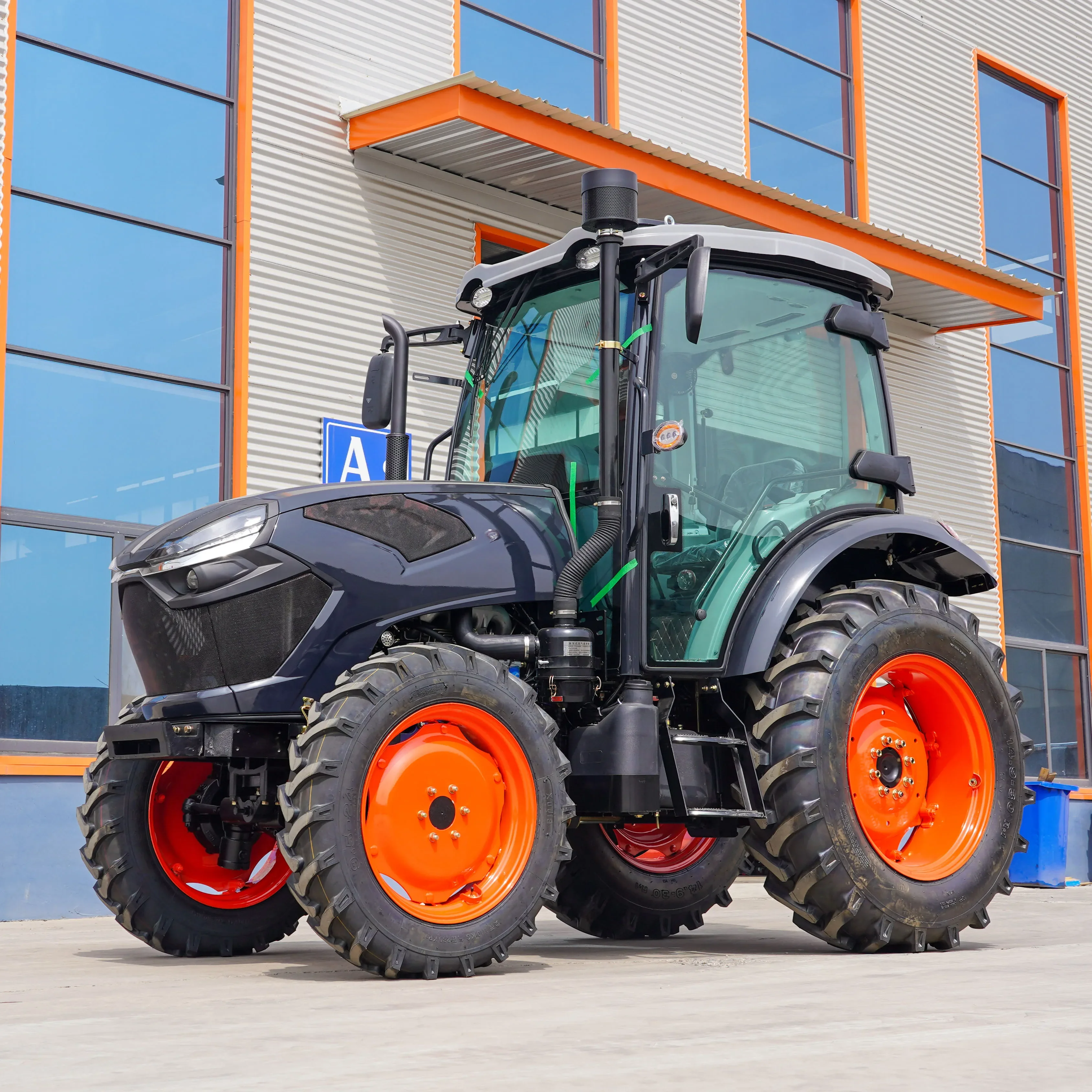 Hot Sale High Quality 4WD Gear Drive Diesel Agricultural Tractor High Productivity