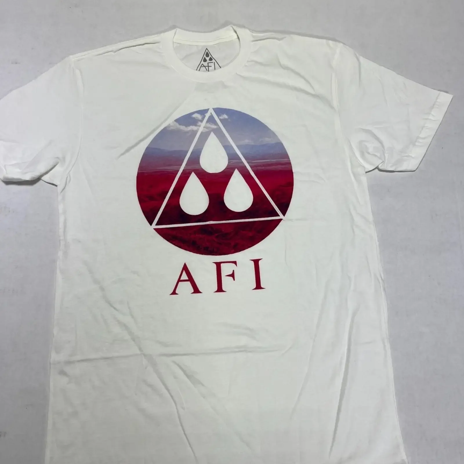 AFI Triangle Circle T Shirt OFFICIAL UNISEX SIZE BAND NEW vintage Washed fashion Comfortable Slightly graphic Versatile