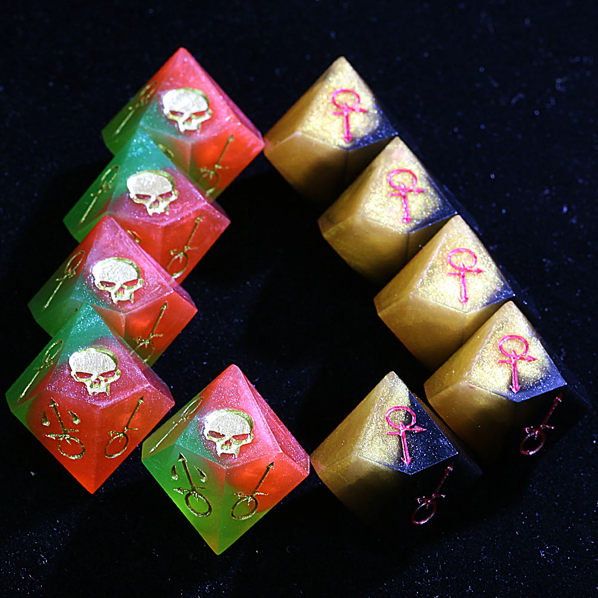 

15 Polyhedral Resin Anarch Set Dice VtM WoD Hazard Warning