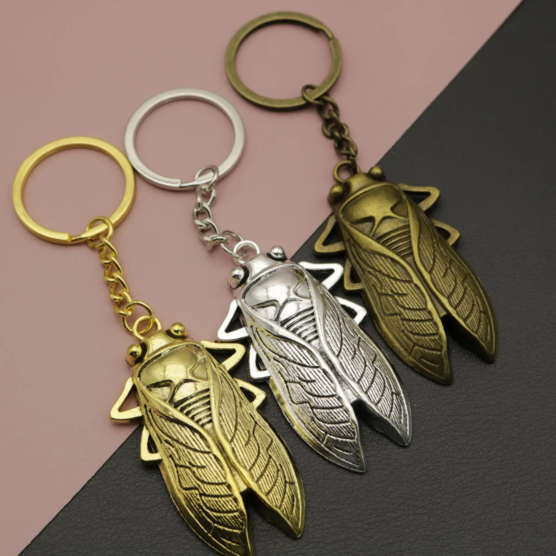 3D Cicada Key Chain Alloy Cicadas Lucky Insect Souvenir Cigale Keyring Bag Pendant Decoration