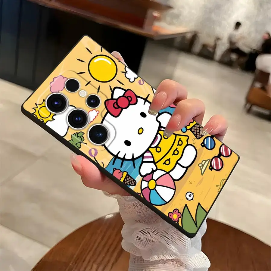 حافظة سانريو هالو كيتي اللطيفة لهاتف سامسونج جالاكسي S25 Edge S23 Ultra S20 S24 Plus S21 FE غطاء هاتف ناعم أسود
