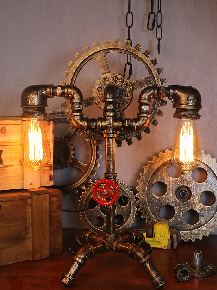 Creative retro industrial style lighting wrought iron water pipe table lamp punk style birthday gift bar