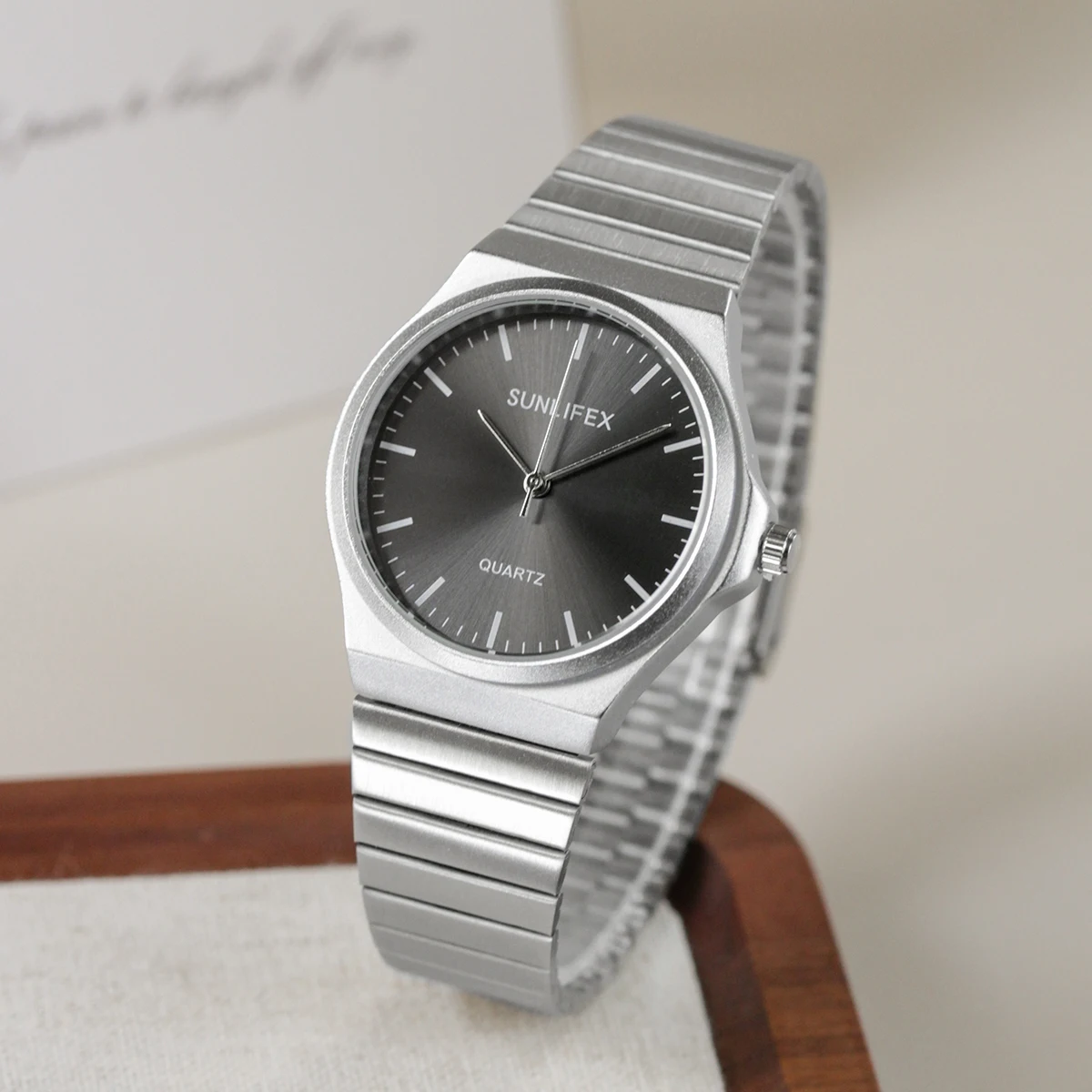 

SUNLIFEX Silver Stainless Steel band Quartz Watch Women's Wristwatch Classic Round Large Dial Ladies Watches Clock Reloj Mujer