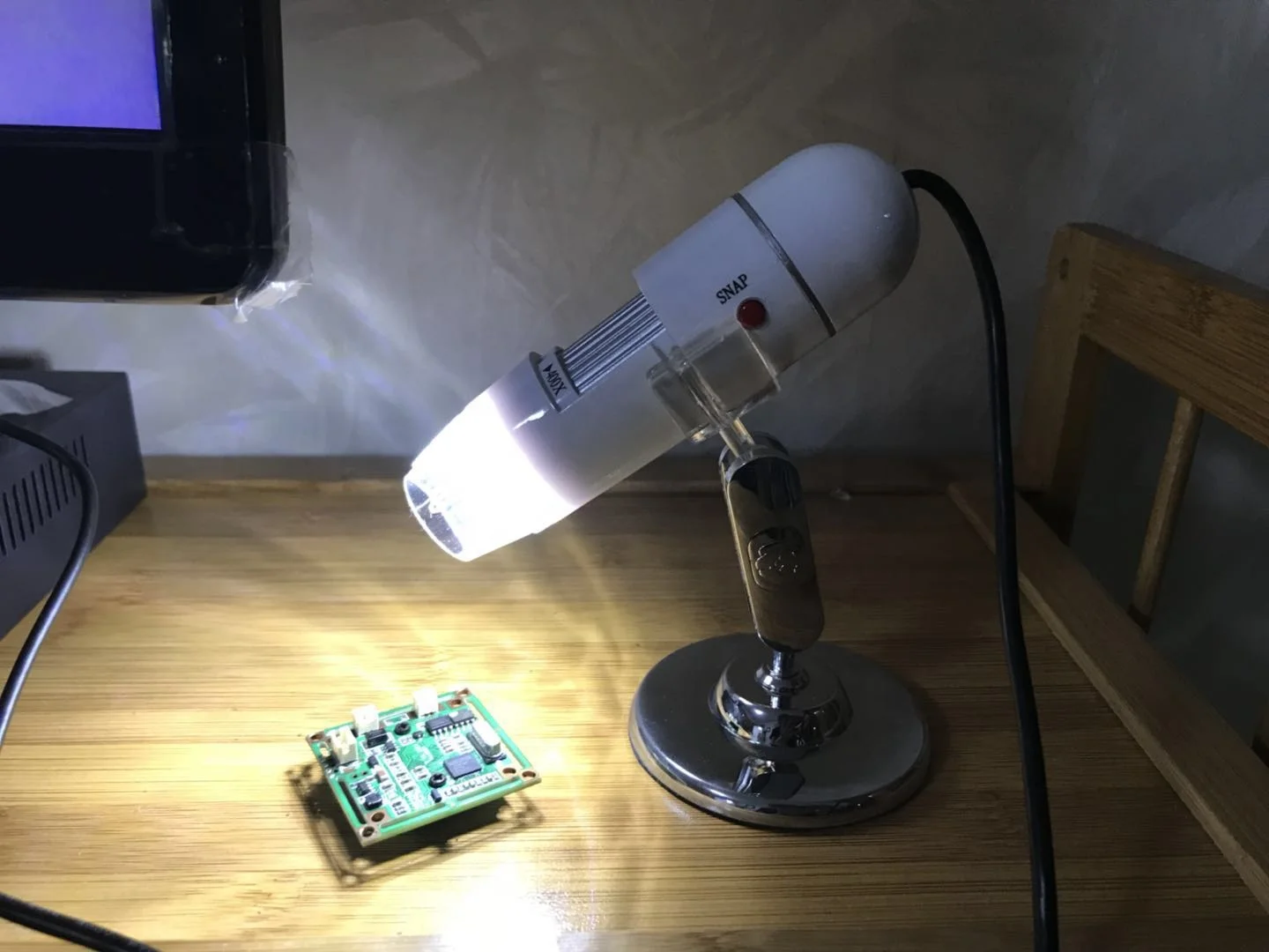 

AV/TV Microscope Mobile Phone Repair Portable Digital Microscope PCB Repair/25X-400X AV Microscope